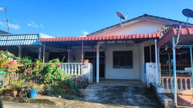Terraced House For Sale in Arau,PLS