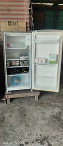 peti sejuk hissense 5 star