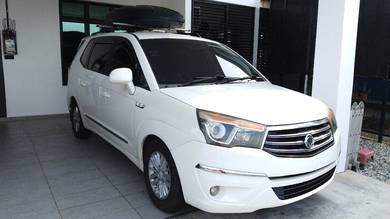 Ssangyong Stavic SV200 eXDi in Kuantan, PHG