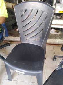 Black Plastic Solid Chair TA650