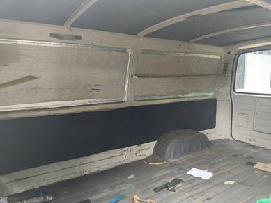 Panel van toyota HiAce merdeka 