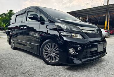 Toyota Vellfire Z GOLDEN EYES in Cheras, SGR