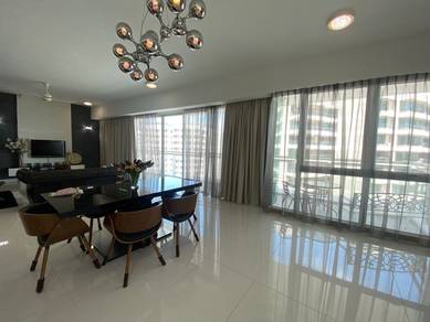Condominium For Rent in Gurney Paragon
