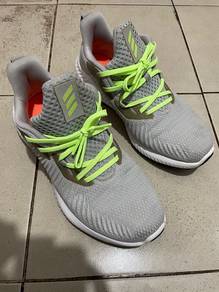 sebijik adidas bounce untuk dilepaskan