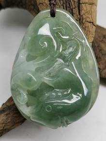 Liontin Ikan Giok Jadeite Jed Burma Asli Gred A