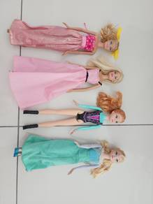 Barbie doll toy