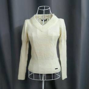 Burberry Wool Top
