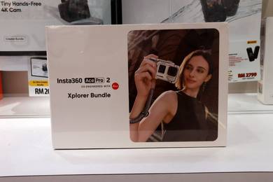 Insta360 Ace Pro 2 Explorer Bundle