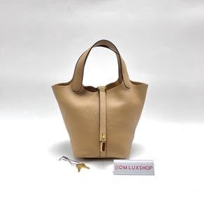 Preloved Hermes Picotin 18 Biscuit GHW