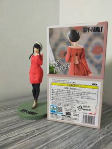 Yor Forger in A Red Dress