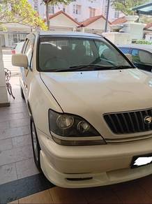 Toyota Harrier in Setia Alam, SGR
