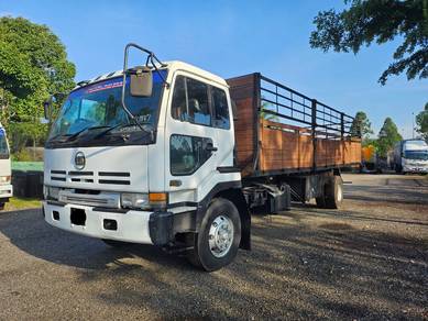 Nissan UD | Cargo Pagar | 16000kgs | 28.6kaki