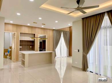 Semi-Detached House For Sale in Setia Alam,SGR