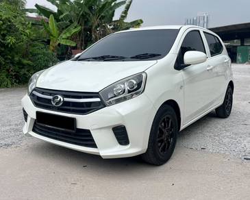Perodua Axia G in Kajang, SGR