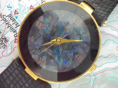 Orgiginal Elizabeth lady watch