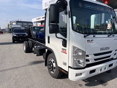 Isuzu NPR155  3 ton lorry