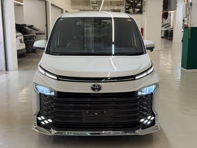 2023 Toyota Voxy S-Z