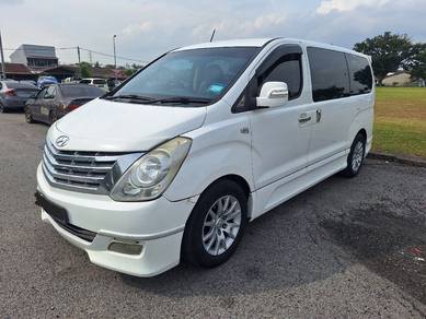 Hyundai Grand Starex ROYALE in Shah Alam, SGR