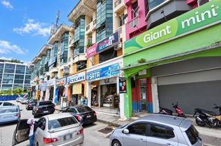 Shop lot For Rent in Kota Damansara,SGR