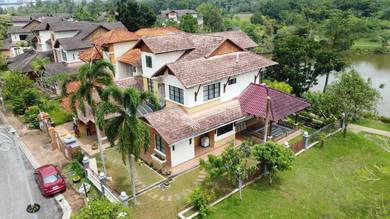 Semi-Detached House For Sale in Tanjung Malim,PRK