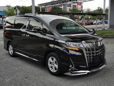 Toyota Alphard X in Bandar Puteri Puchong, SGR