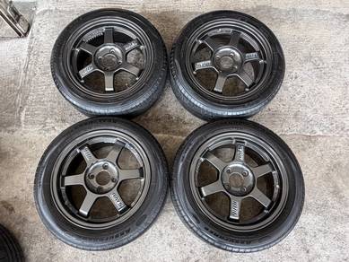 Rim te37 flow form 15 inch gloss grey axia bezza