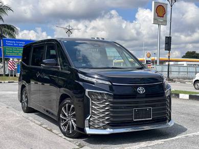 2022 Toyota Voxy S-Z