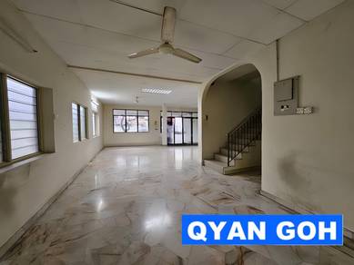 Semi-Detached House For Sale in Greenlane,PNG