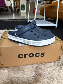 crocs