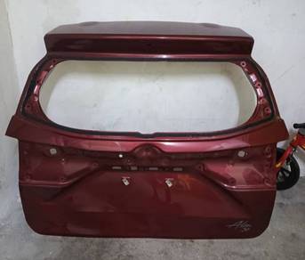 Bonet kereta Alza H 2026 Maroon