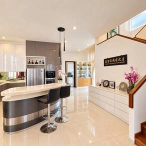 Bungalow House For Sale in Tanjong Tokong,PNG