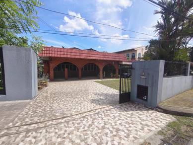 Bungalow House For Sale in Petaling Jaya,SGR