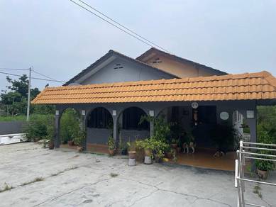 Bungalow House For Sale in Ipoh,PRK
