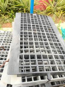 PVC Plastic Drain Cover with UV Shield