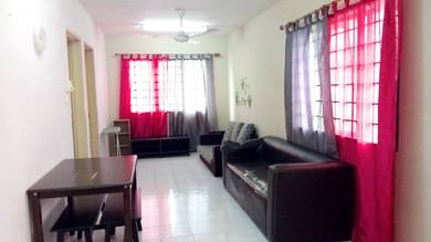 Apartment For Sale in Flora Damansara
