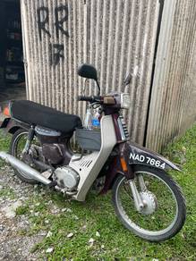 Suzuki RC80