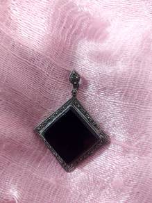 Vintage silver Black Onyx Pendant 