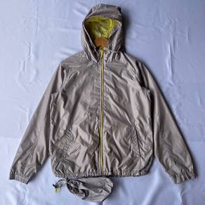 Uniqlo Windbreaker