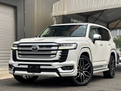 2023 Toyota Land Cruiser ZX