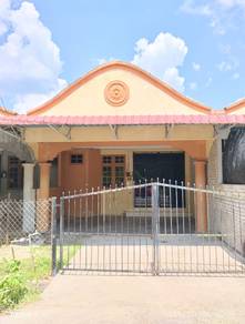 1-storey Terraced House For Sale in Tanah Merah,KTN