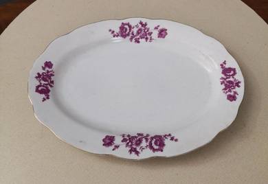 Antique bunga kekwa merah oval tray