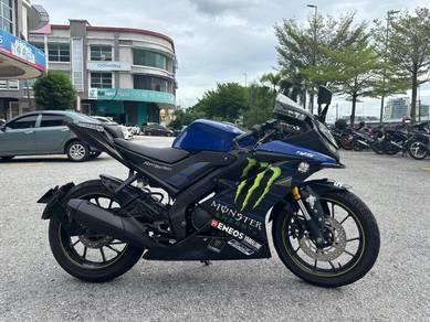 Yamaha R15
