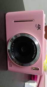 Digital camera