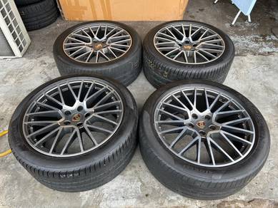 Original Porsche Cayenne 21 rim spyder rs wheel