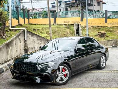 Mercedes Benz E200 200 AVANTGARDE (CKD) in Desa Petaling, KUL