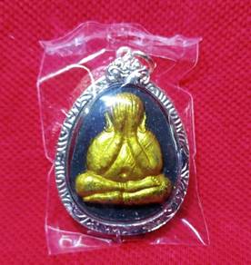 Phra Pidta Maha Lap, Nuea Bailan Thai amulet, Wat