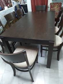 Set meja makan 8 seat