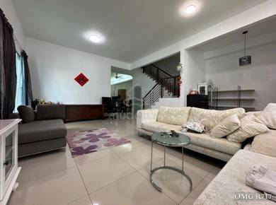 Semi-Detached House For Sale in Setia Alam,SGR