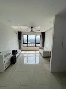 Service Residence For Rent in Hillpark Residence