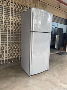 2 Door Sharp Peti ais Fridge 606L